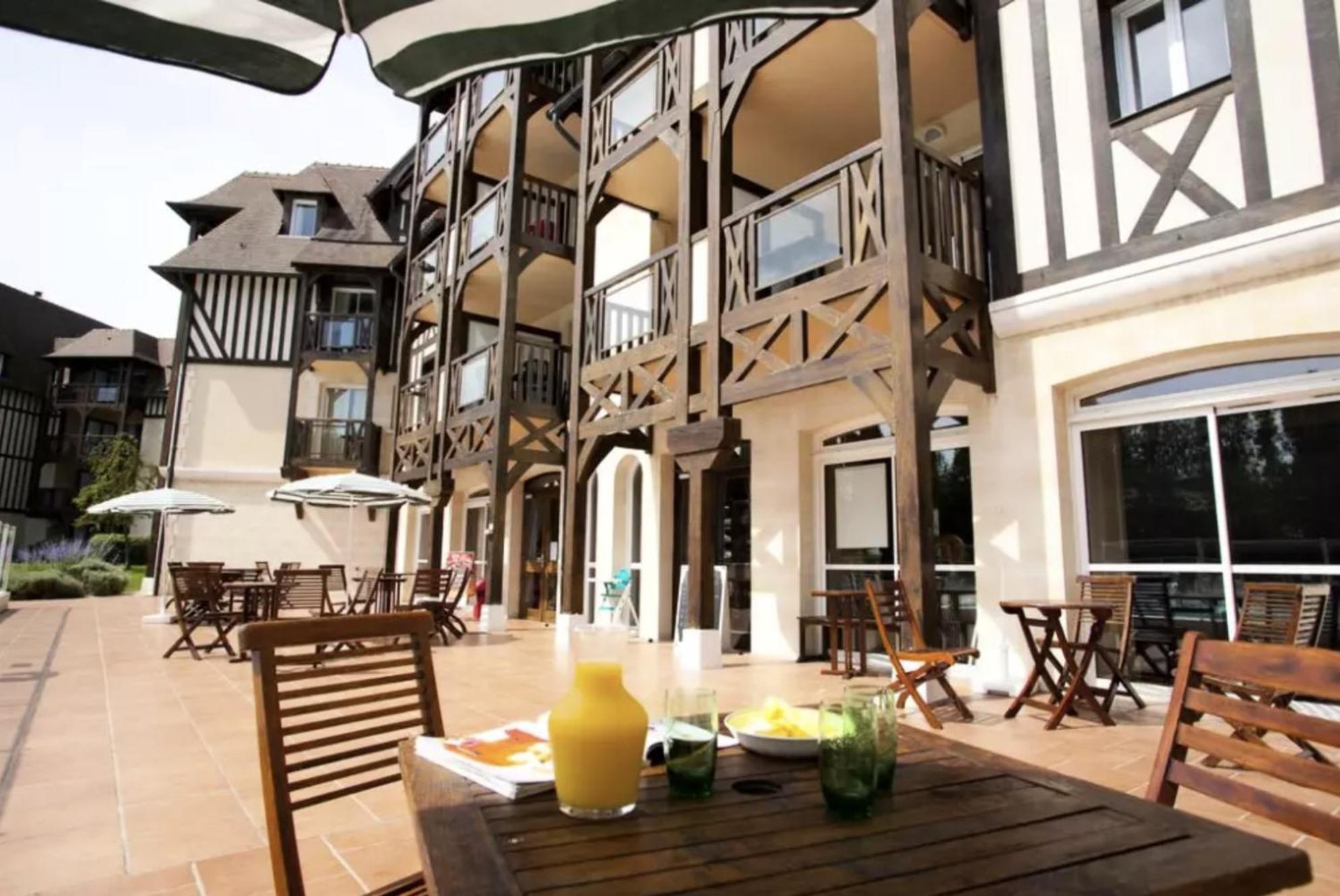 Cosy Ground Floor 4005,La Residence Du Golf Довиль Экстерьер фото